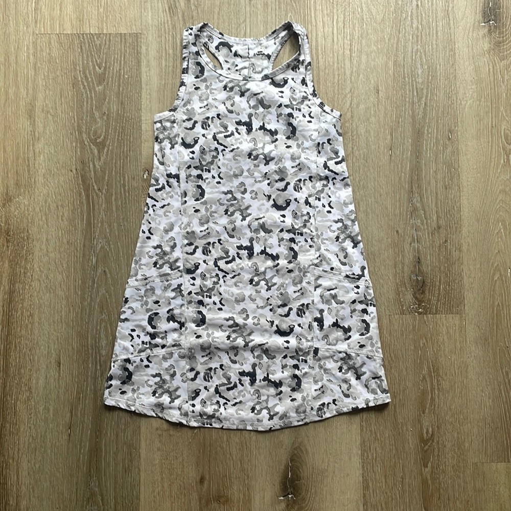 Avia Size M (7-8) Camo Tennis Dress